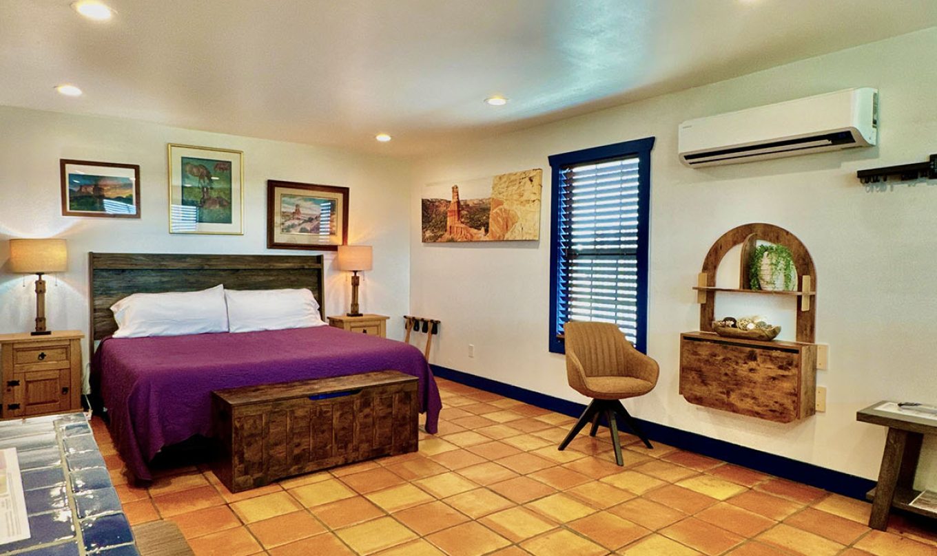 Sunflower cabin overview